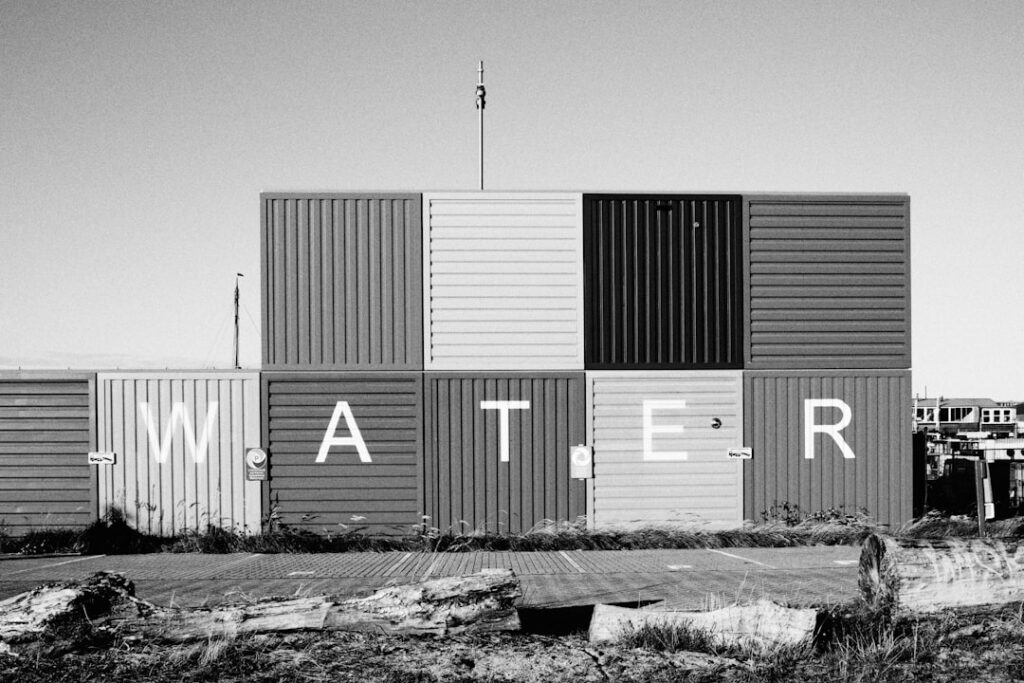 Water Tokenization Gains Institutional Attention Amid Commodification Concerns